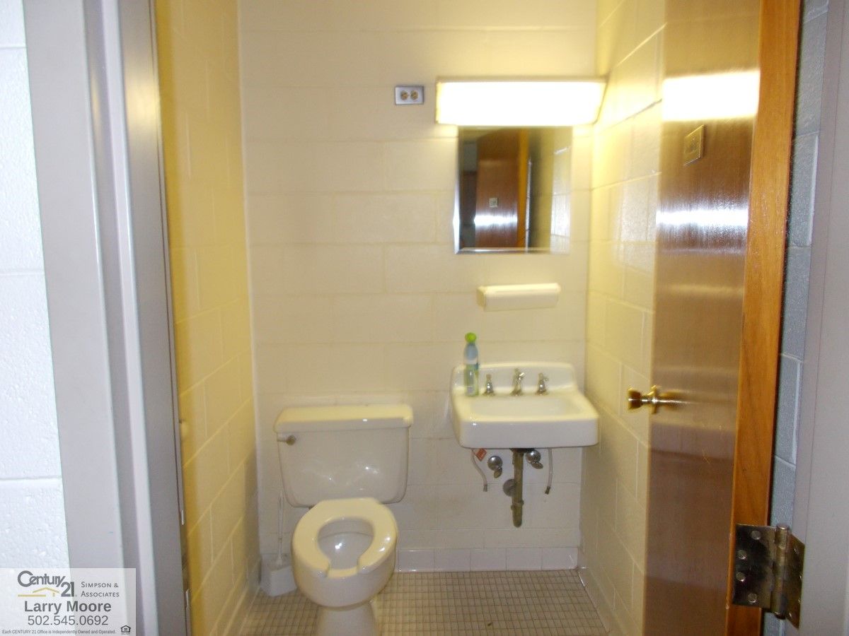 1801 Louisville Rd, Frankfort, KY 40601